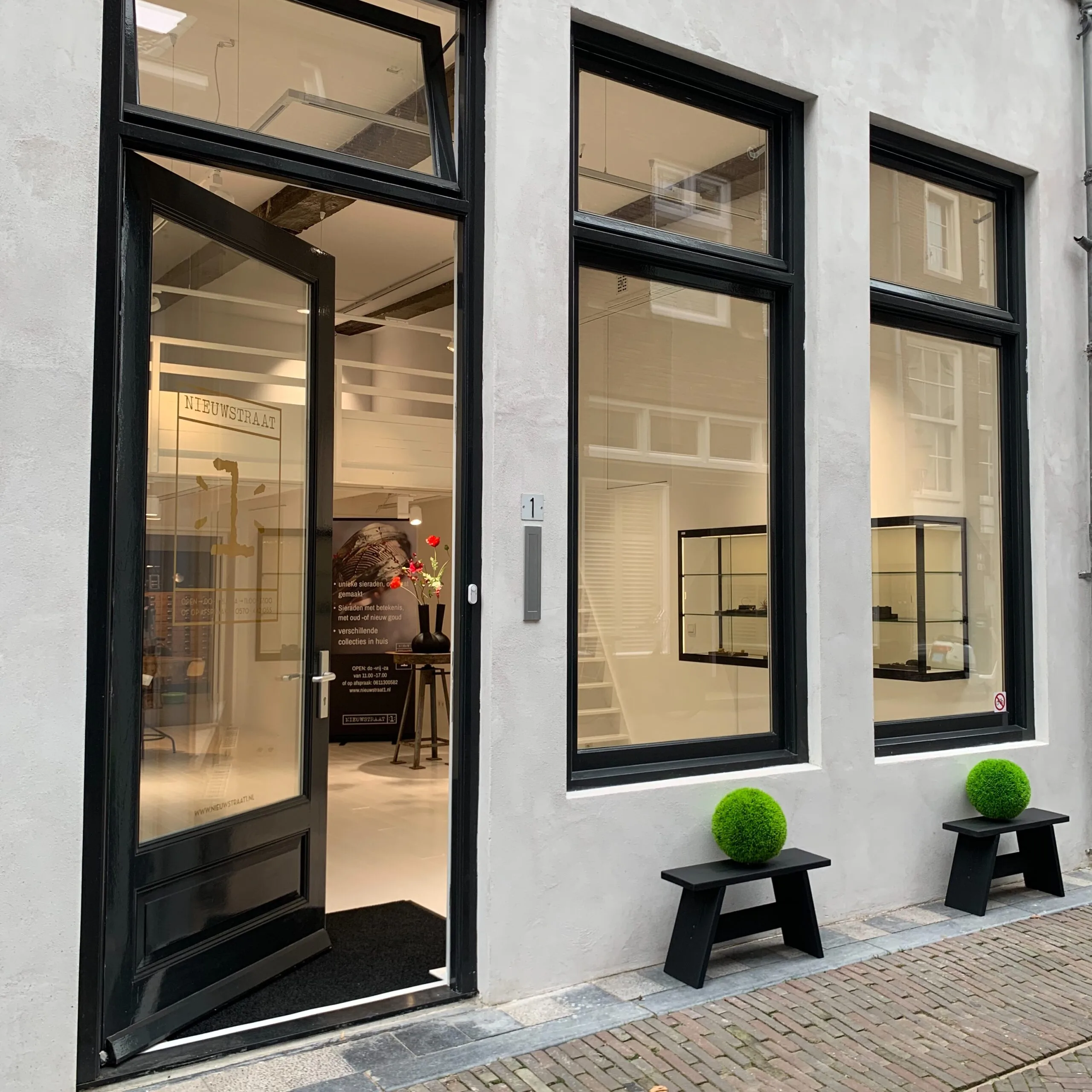 Pand Nieuwstraat 1 Pand Nieuwstraat 1
